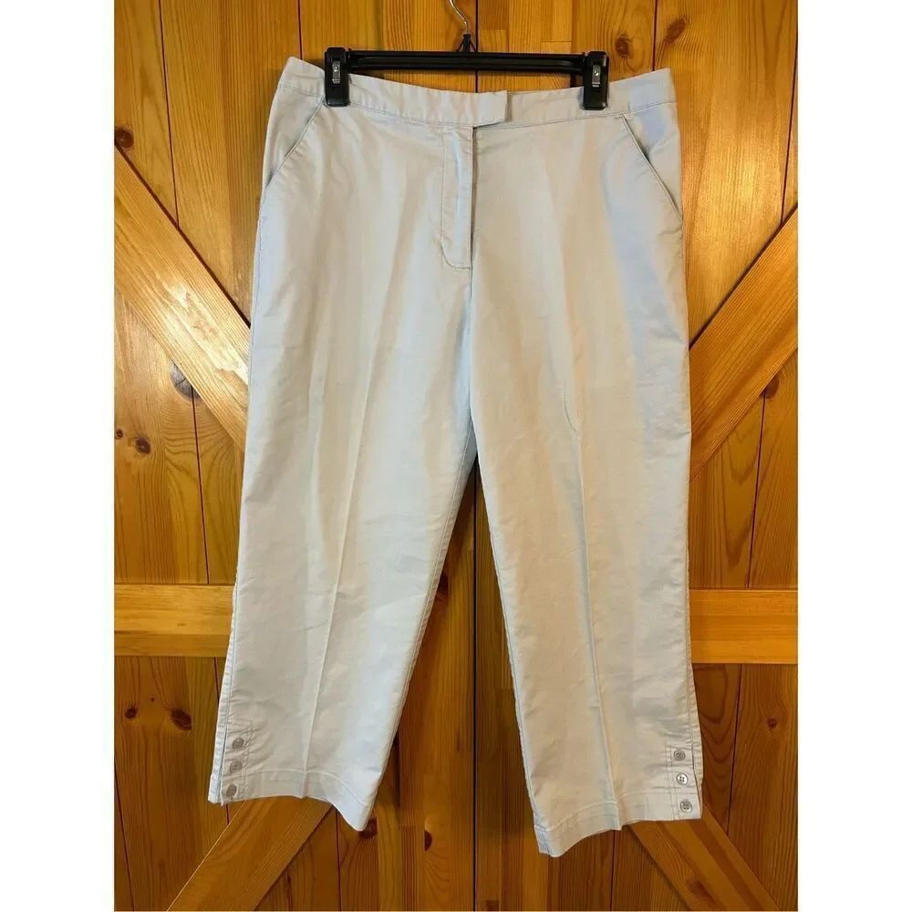Adidas women’s Capri pant Light Gray Stretch size 12 (8319)